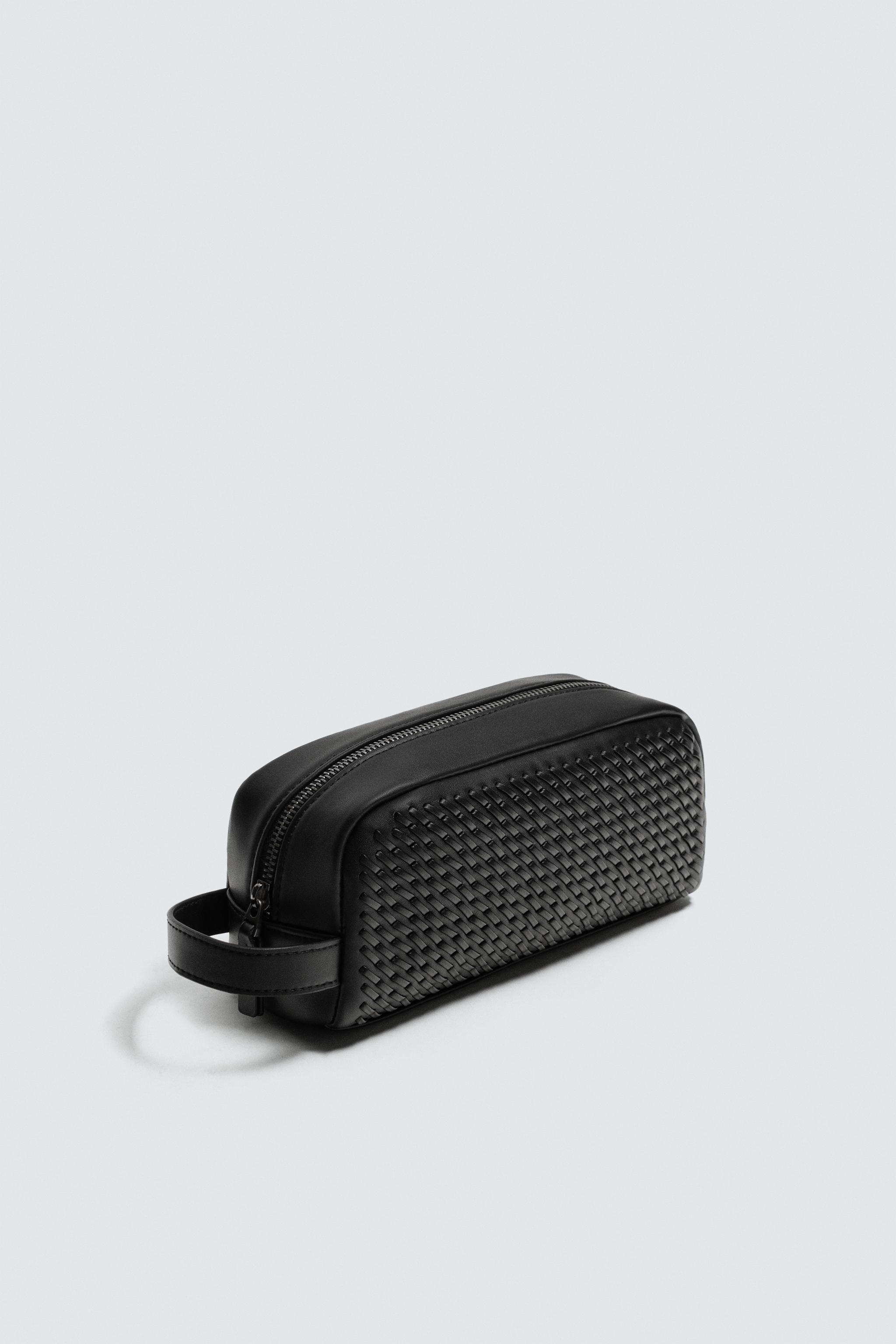 WOVEN TOILETRY BAG